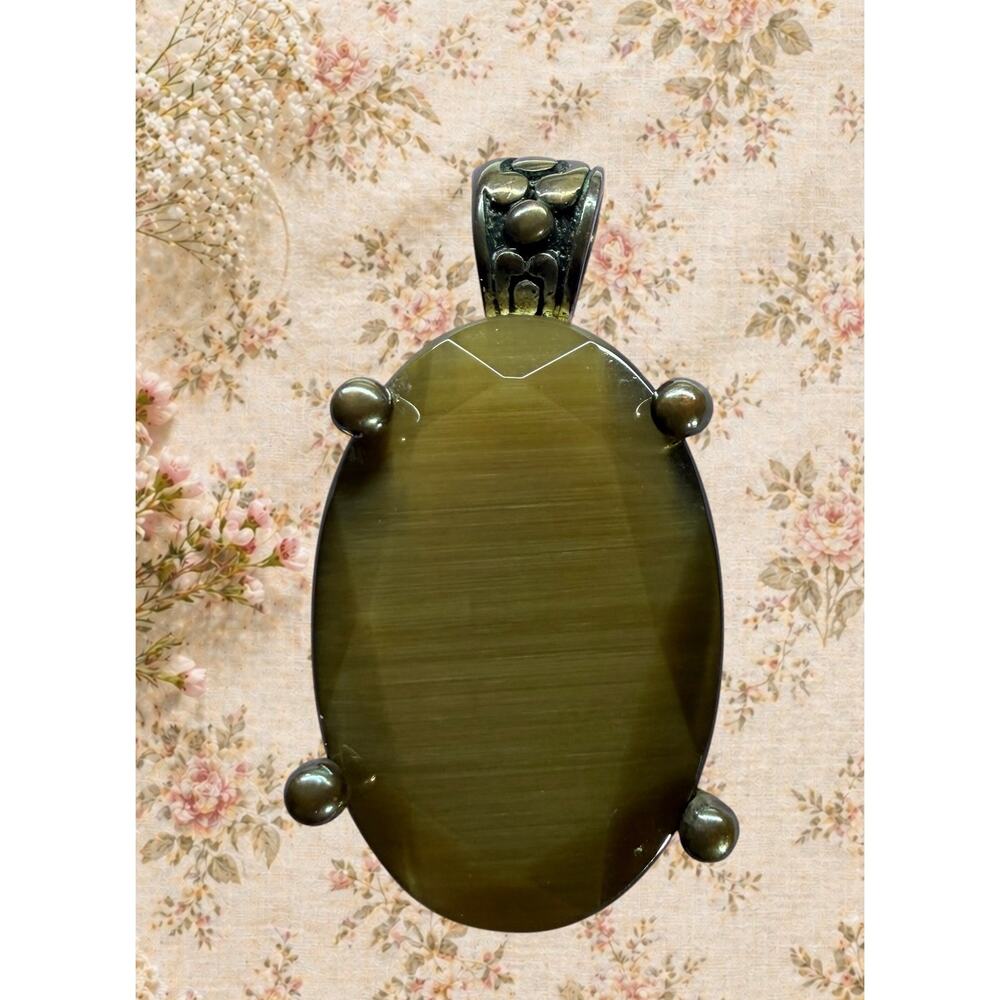 Vintage Brass Tiger’s Eye Oval Faceted Cabochon Boho/Goth Artisan Pendant